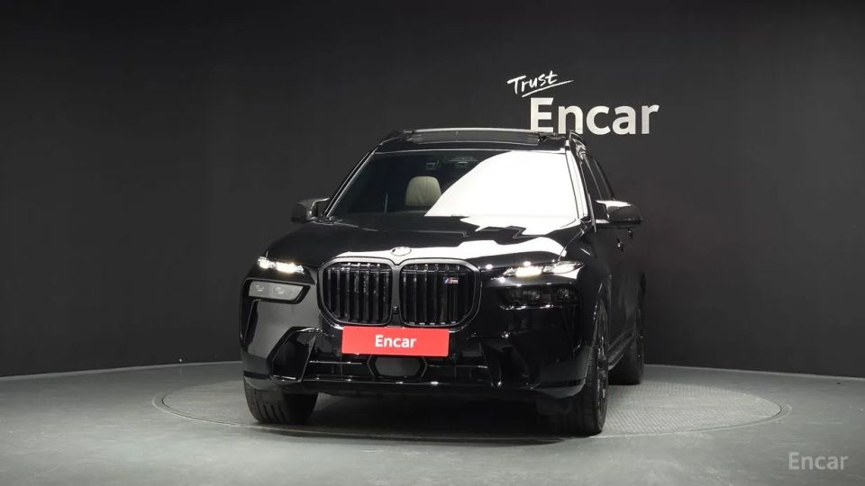 BMW X7