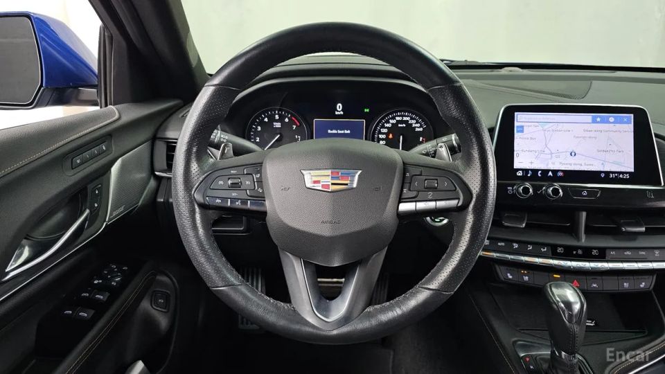 Cadillac CT4