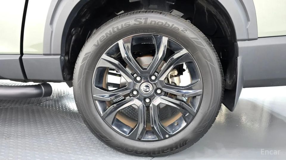 KG_Mobility_Ssangyong Rexton