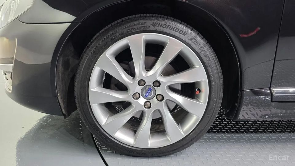 Volvo S80