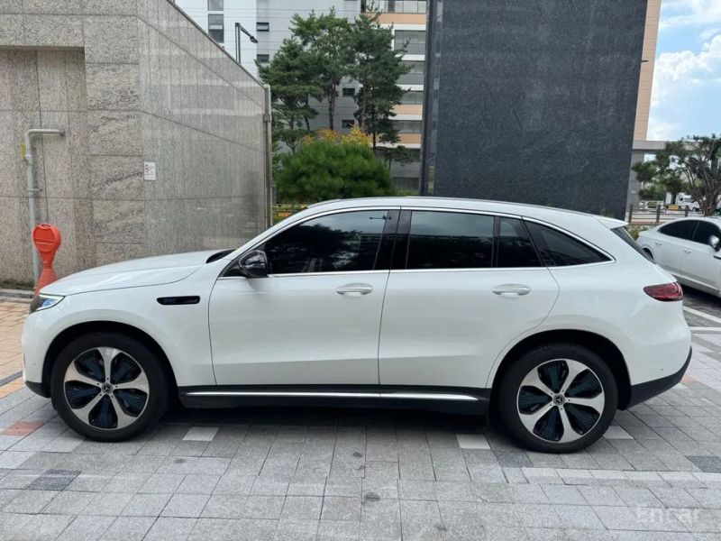 Mercedes-Benz EQC