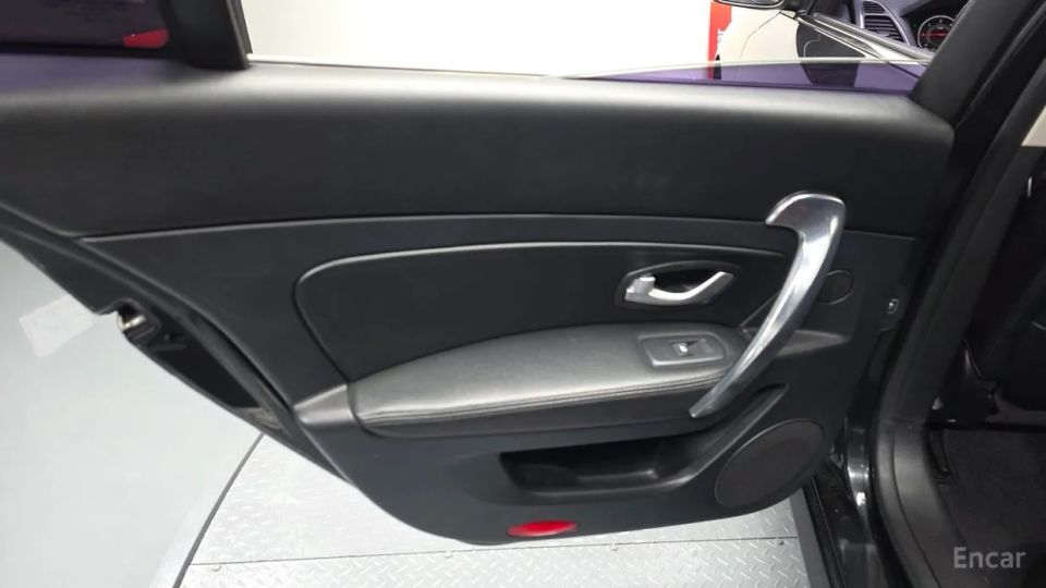 Renault-KoreaSamsung SM5