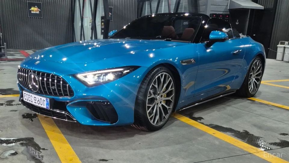 Mercedes-Benz SL-Class