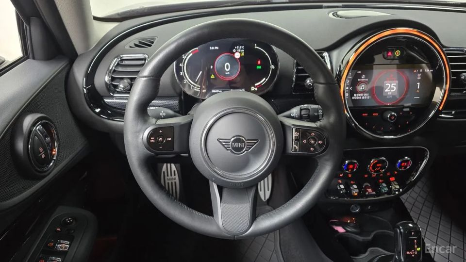 Mini clubman