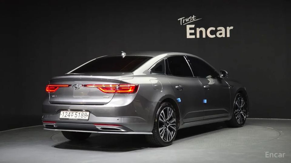 Renault-KoreaSamsung SM6