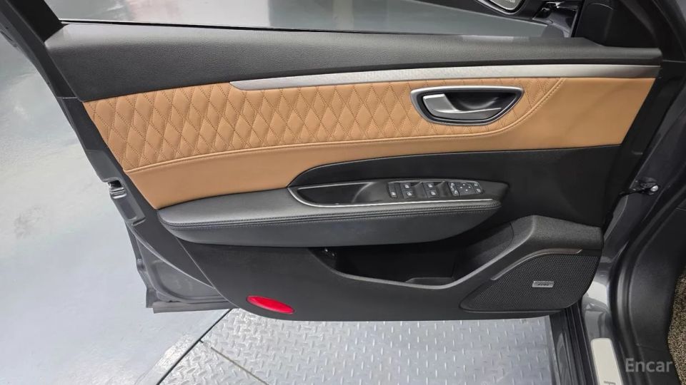 Renault-KoreaSamsung SM6