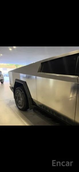 Tesla Cybertruck