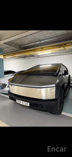 Tesla Cybertruck