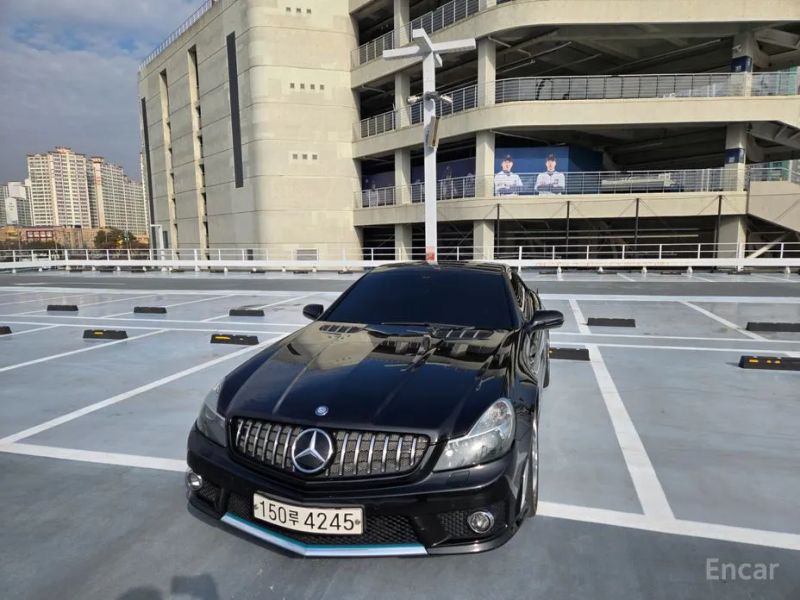 Mercedes-Benz SL-Class