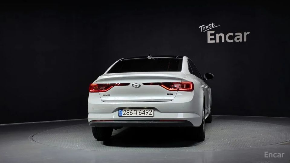 Renault-KoreaSamsung SM6
