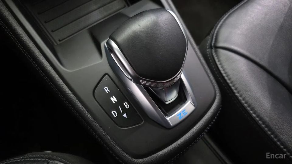 Renault-KoreaSamsung Zoe