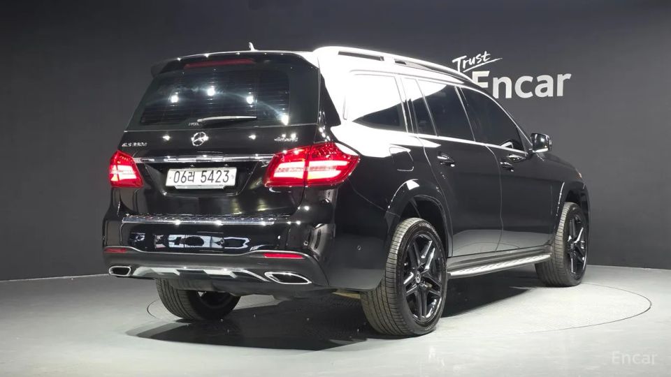 Mercedes-Benz GLS-Class