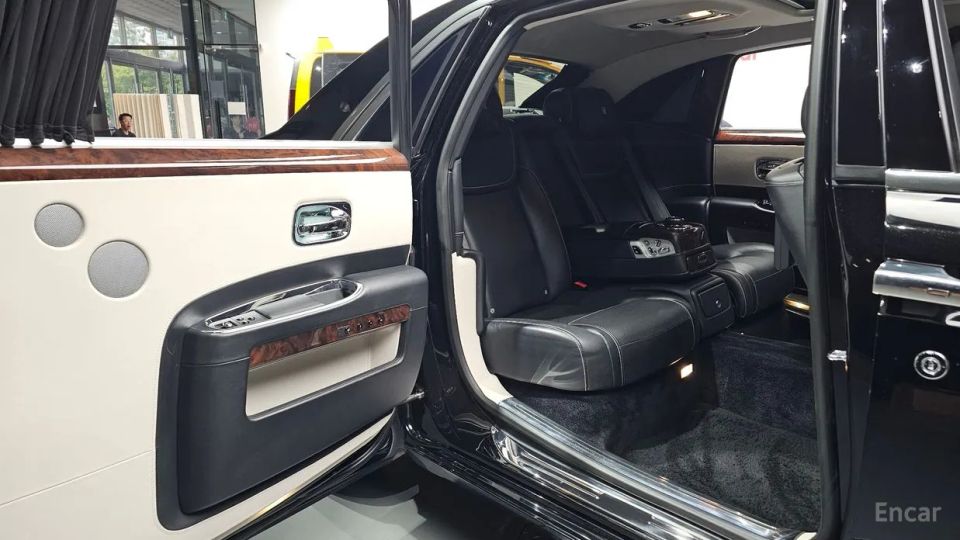 Rolls-Royce Ghost