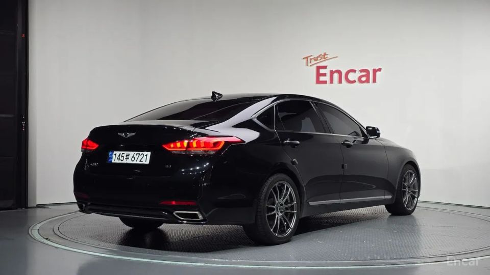 Genesis G80