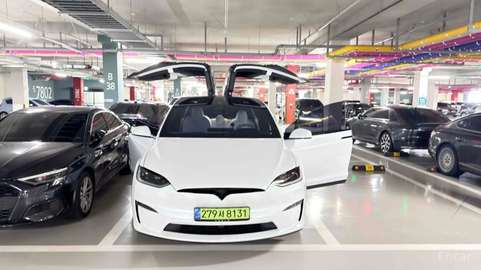 Tesla model-x