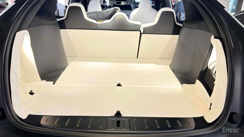 Tesla model-x