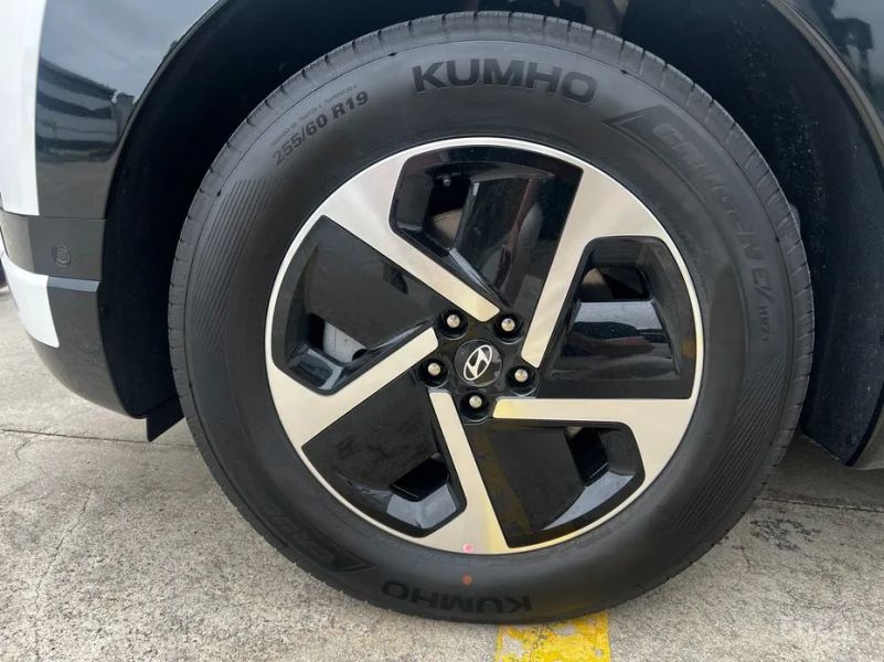 Hyundai Ioniq9
