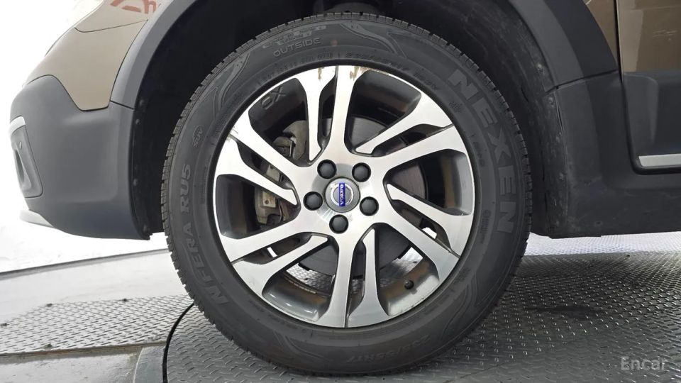Volvo XC70