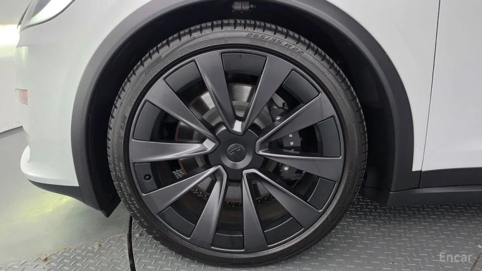 Tesla model-x