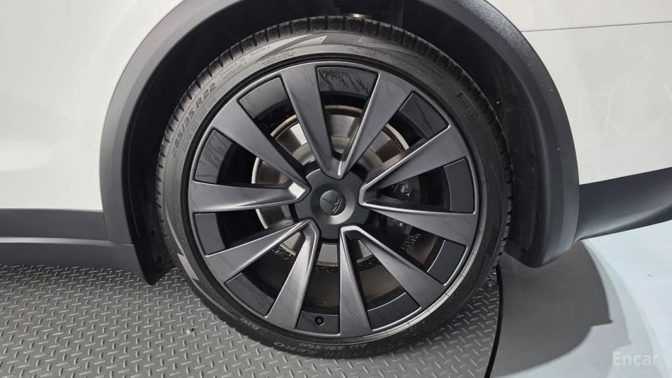 Tesla model-x