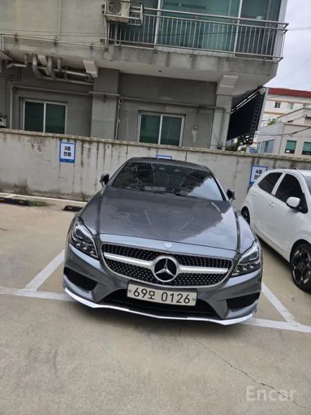 Mercedes-Benz CLS-Class