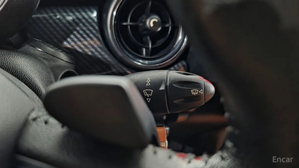 Mini coupe