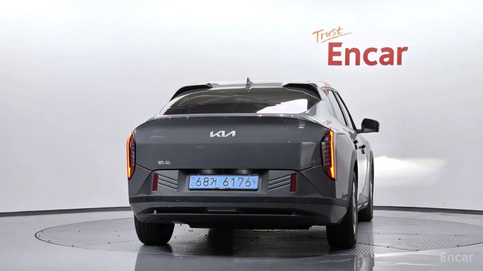 Kia EV4