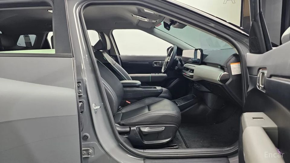 Kia EV4