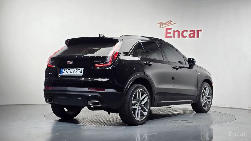 Cadillac XT4