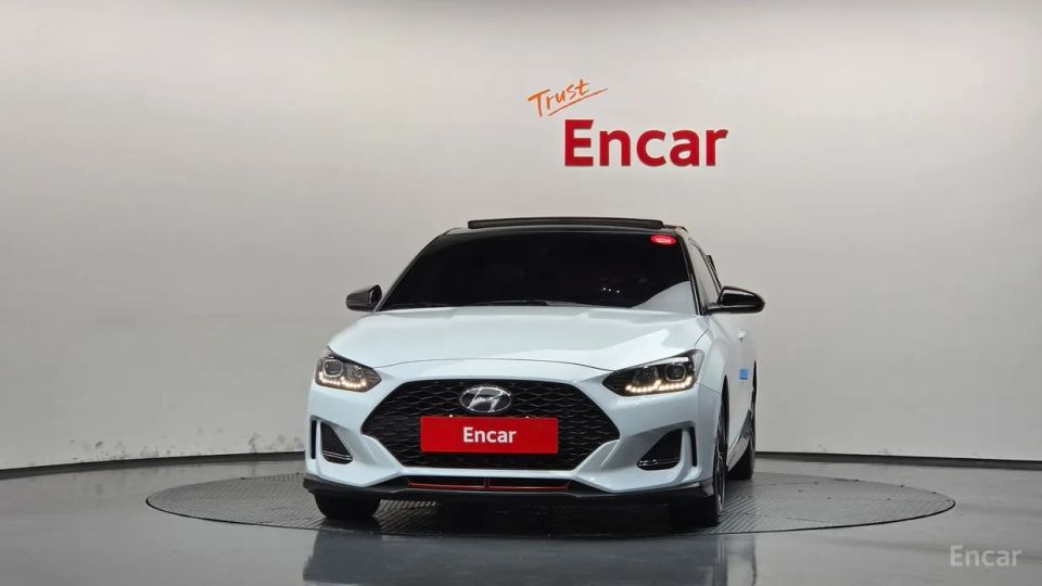 Hyundai Veloster