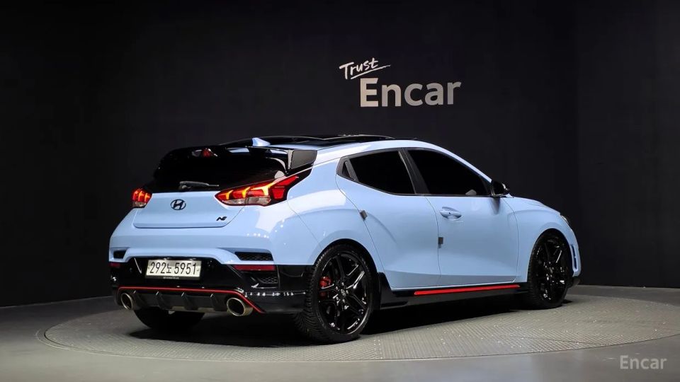 Hyundai Veloster