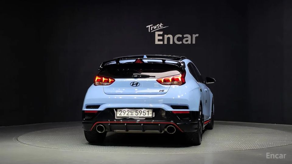 Hyundai Veloster