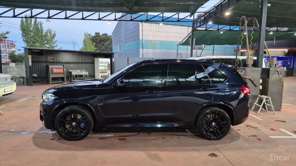 BMW X5M