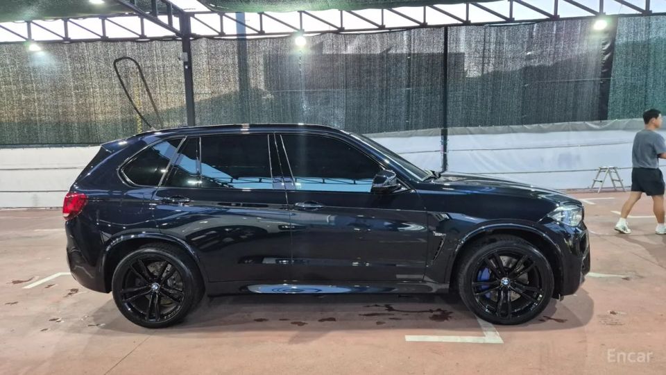 BMW X5M