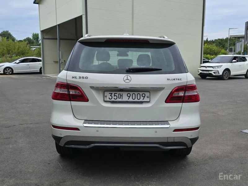 Mercedes-Benz M-class