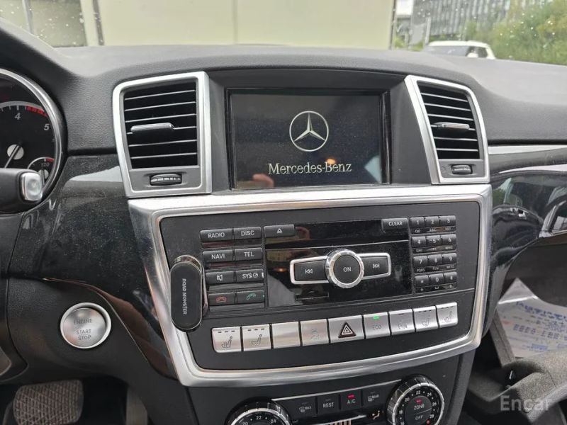 Mercedes-Benz M-class