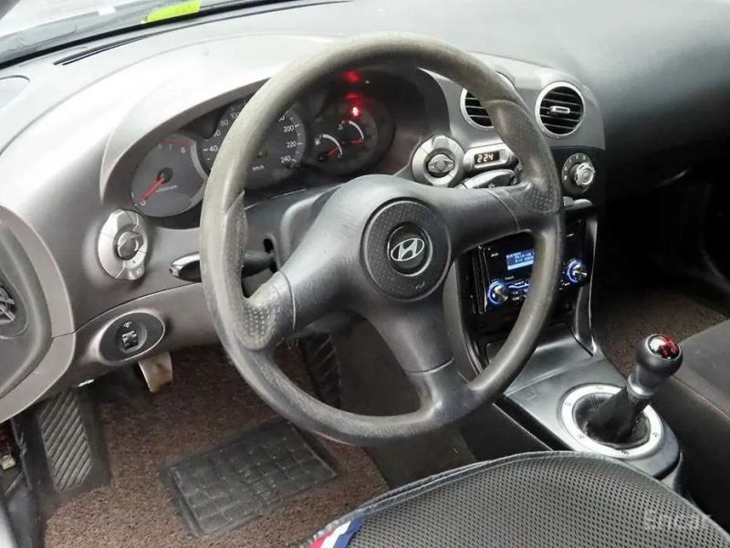 Hyundai Tiburon
