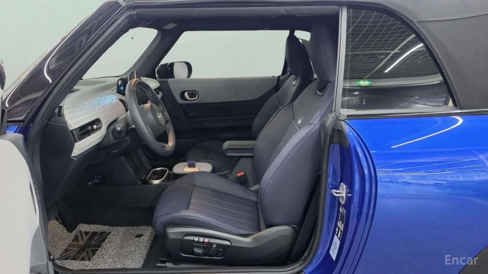 Mini Cooper Convertible