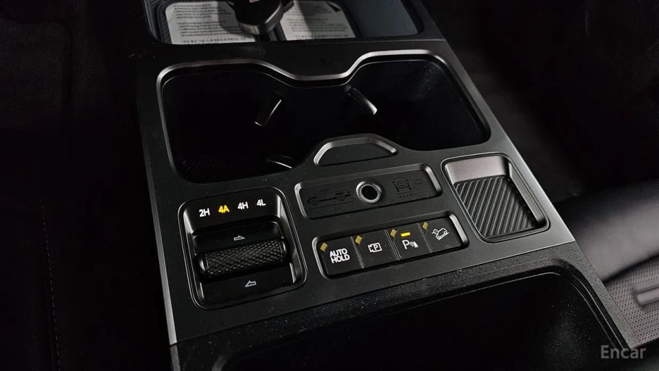 Kia Tasman