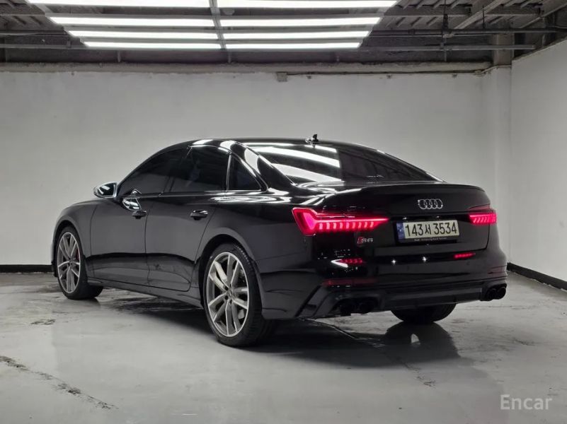 Audi S6
