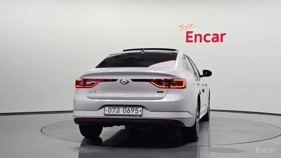 Renault-KoreaSamsung SM6
