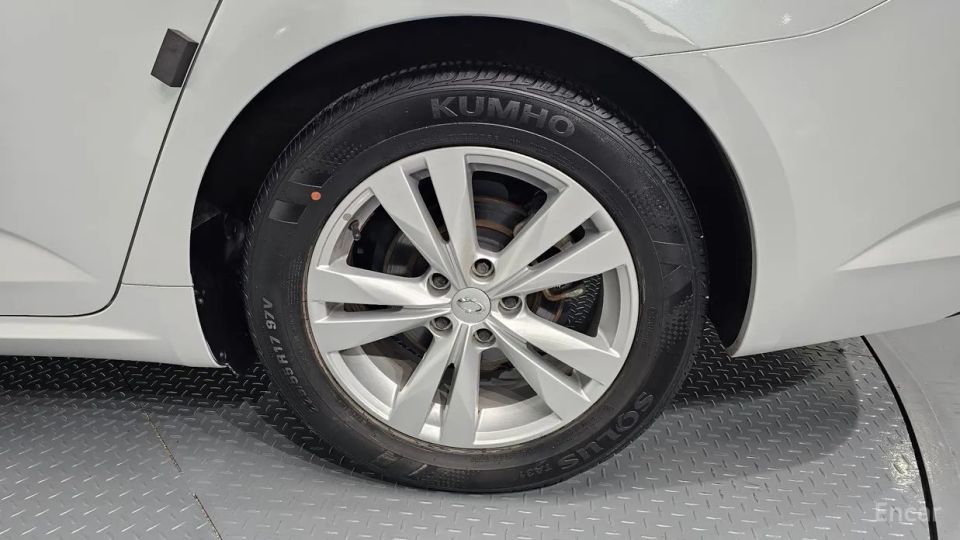 Renault-KoreaSamsung SM6