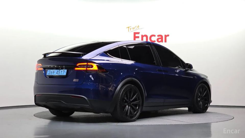 Tesla model-x