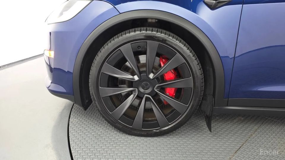 Tesla model-x