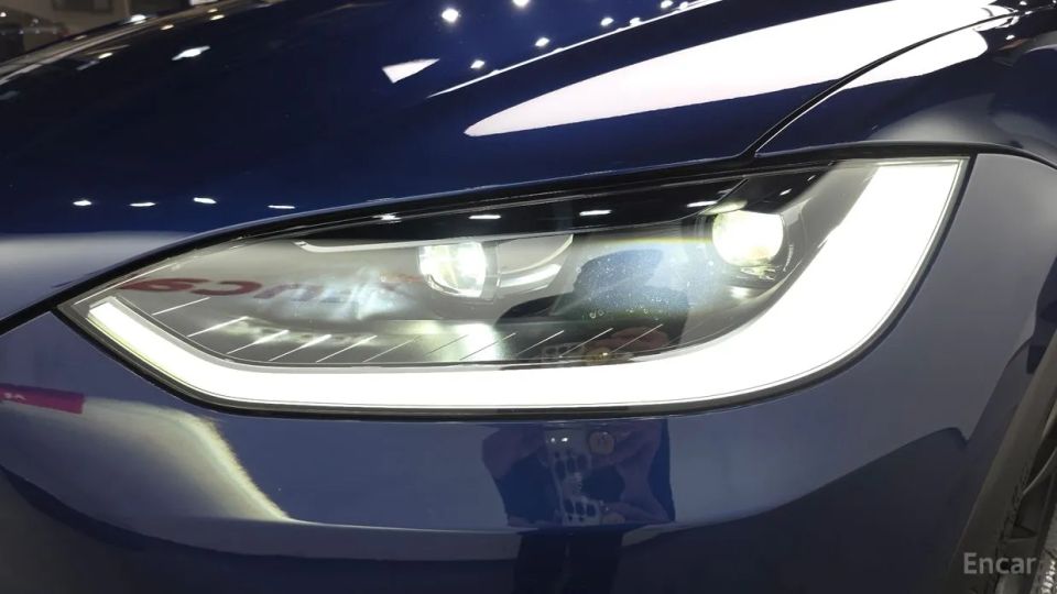Tesla model-x