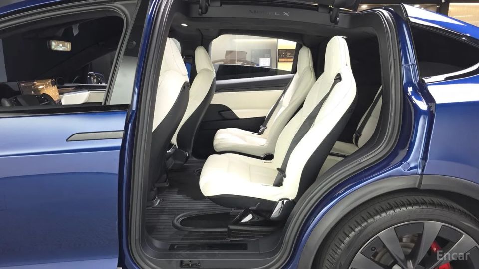 Tesla model-x