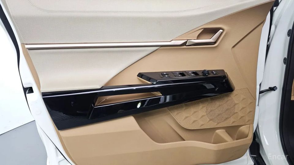 KG_Mobility_Ssangyong Actyon