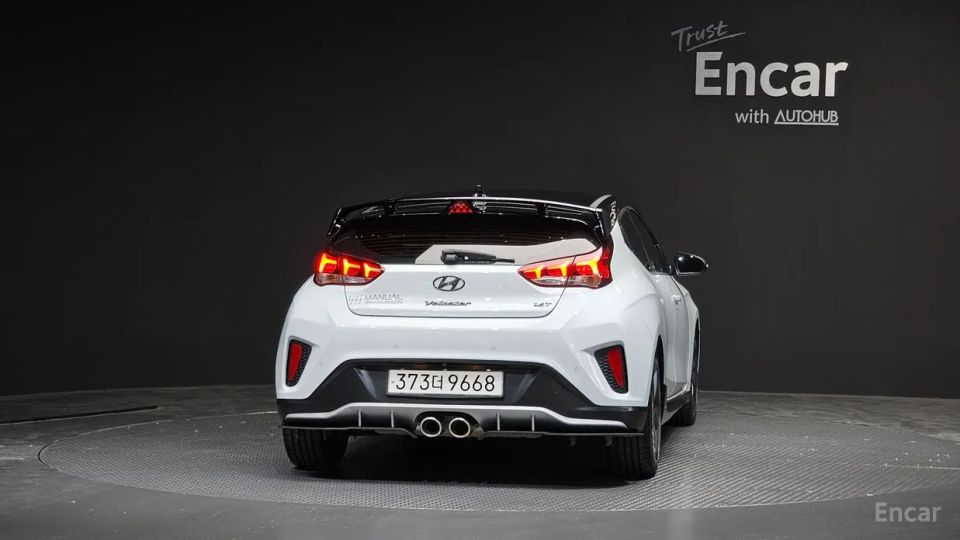 Hyundai Veloster