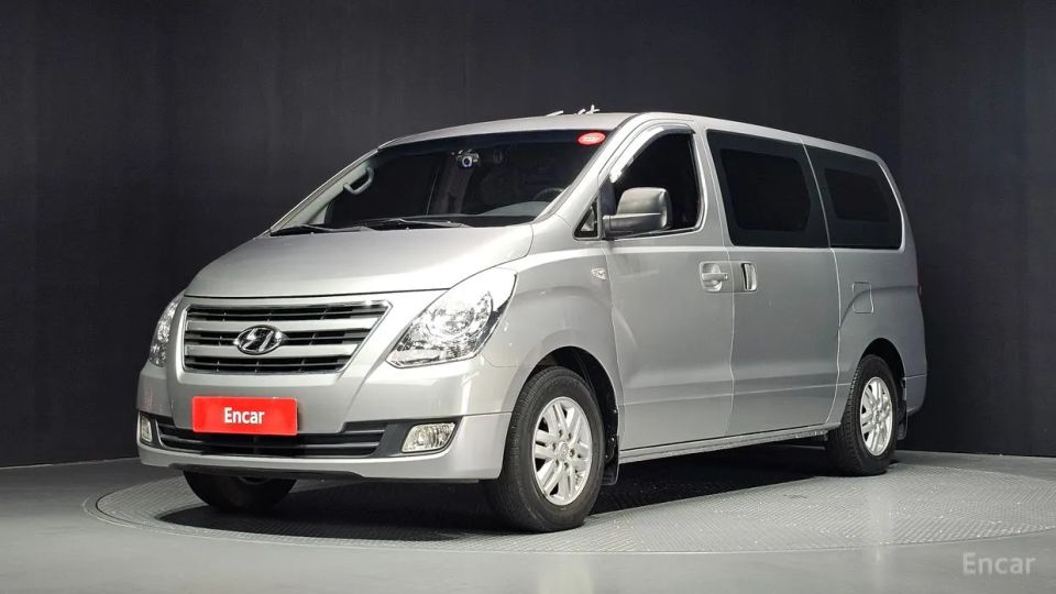 Hyundai Starex