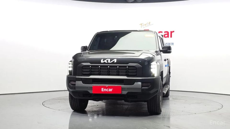 Kia Tasman